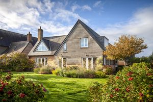 6 Deweys Place_Rear Aspect- click for photo gallery
